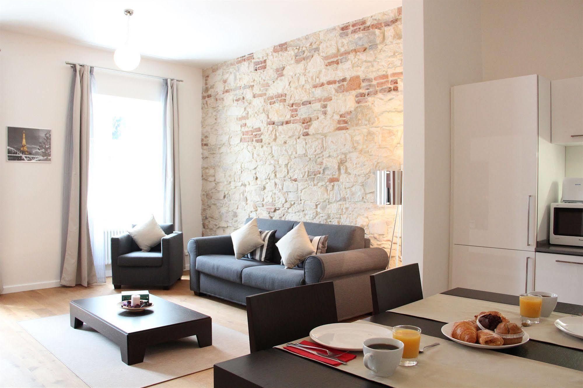 Central Prague Apartments 외부 사진