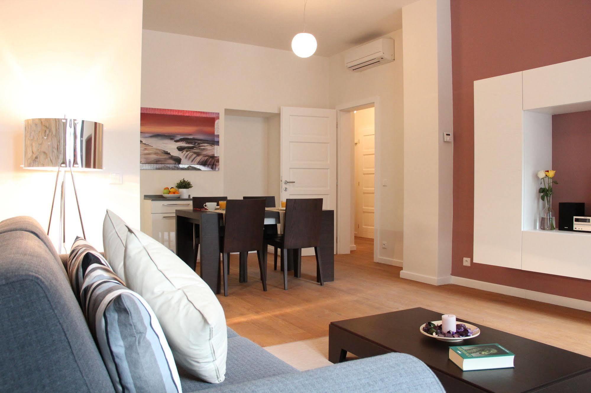 Central Prague Apartments 외부 사진