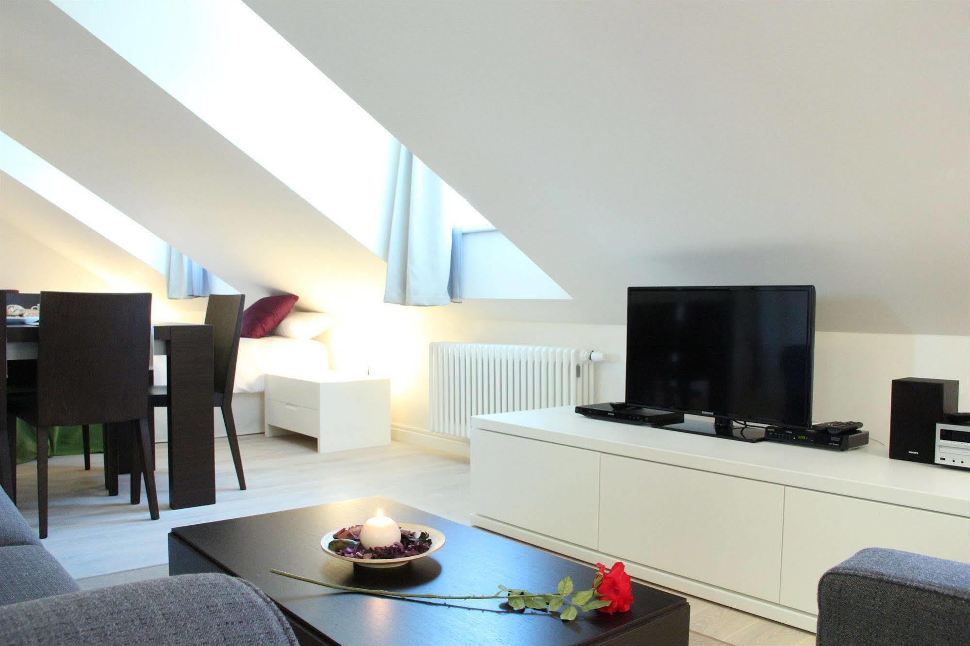 Central Prague Apartments 외부 사진