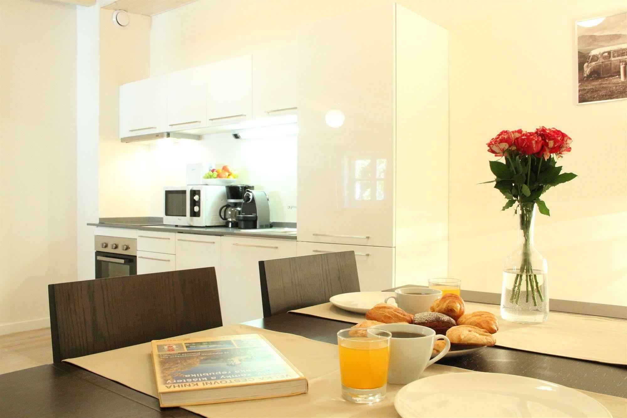 Central Prague Apartments 외부 사진